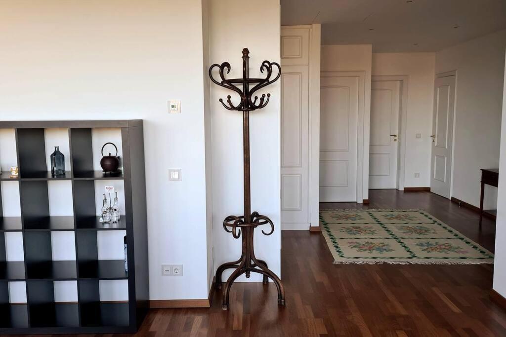 Apartment 164 M2 Flat With Underground Parking In Lux City *